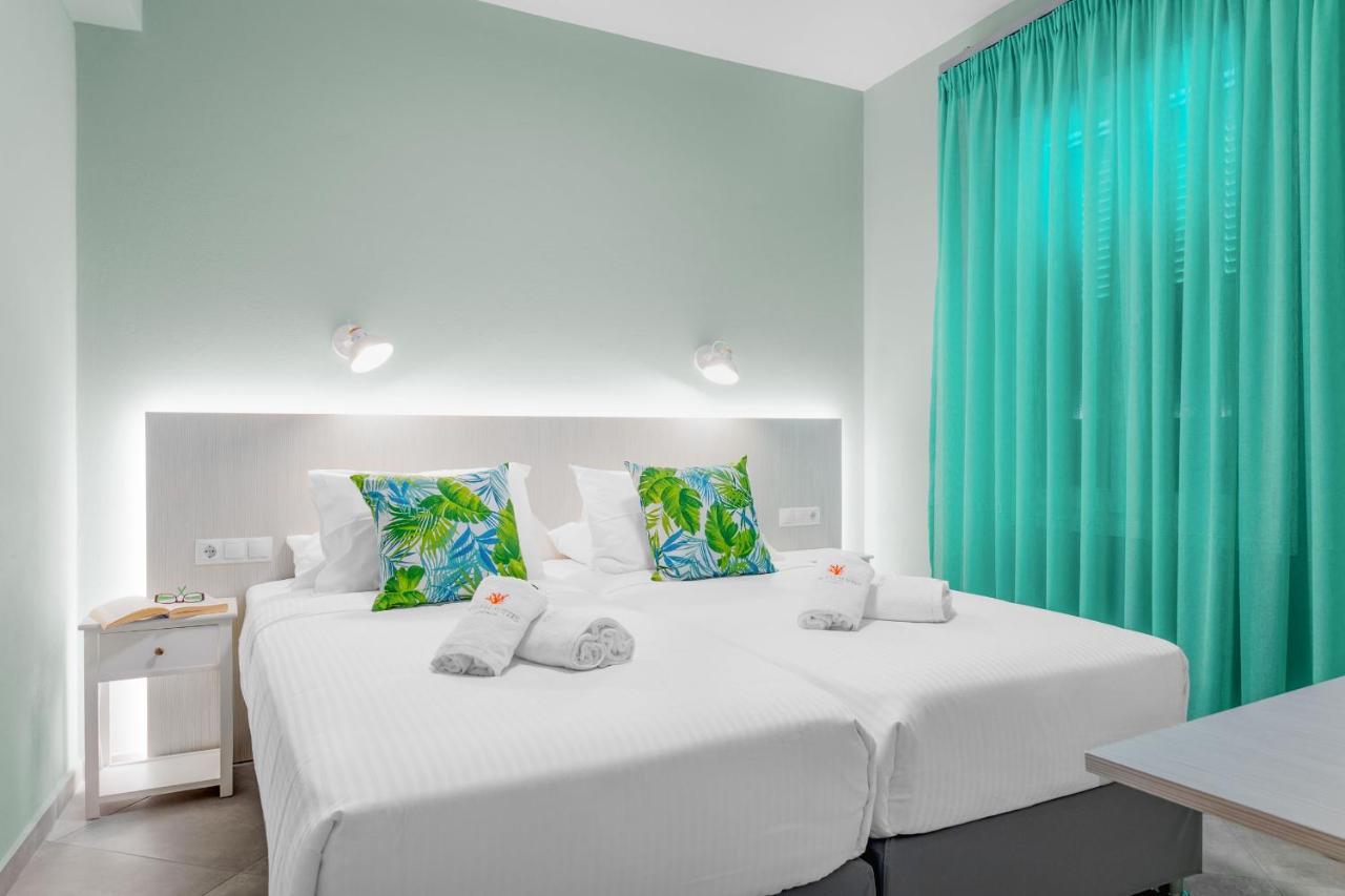 Corali Suites Andros Батси Экстерьер фото